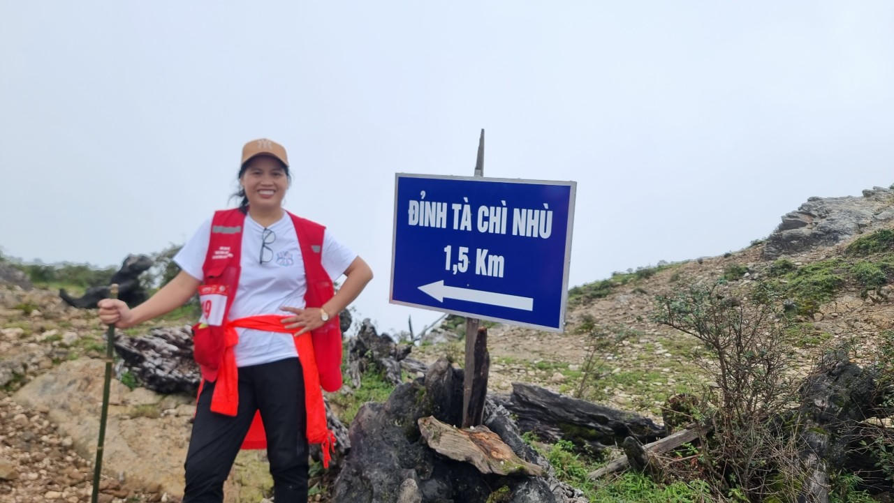 “Bước chân trên mây – chinh phục đỉnh Tà Chì Nhù”: Hành trình của những nhà báo hạnh phúc