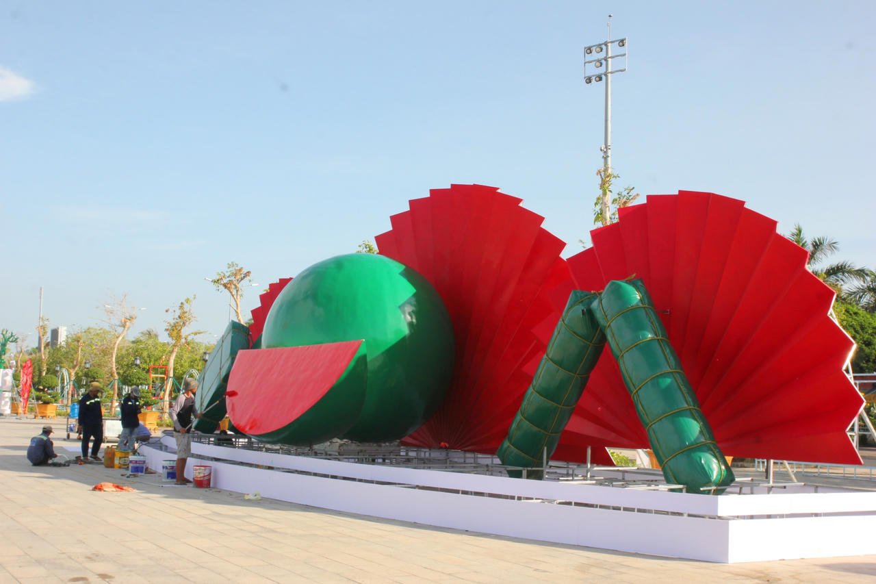 Bạc Liêu hối hả chỉnh trang đô thị đón Tết