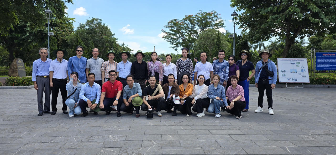 "Những chuyến đi bồi đắp tâm hồn - Tri ân tháng 7 miền Trung": Mỗi chuyến đi thêm một lần biết ơn