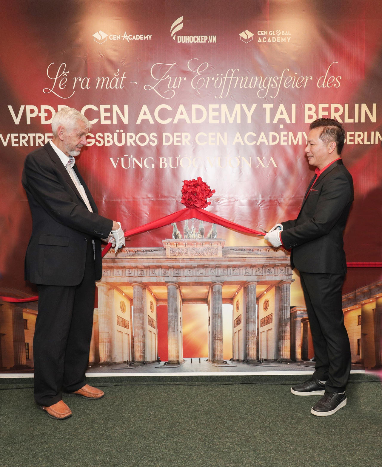 Cen Academy khai trương Văn phòng đại diện tại Berlin, CHLB Đức