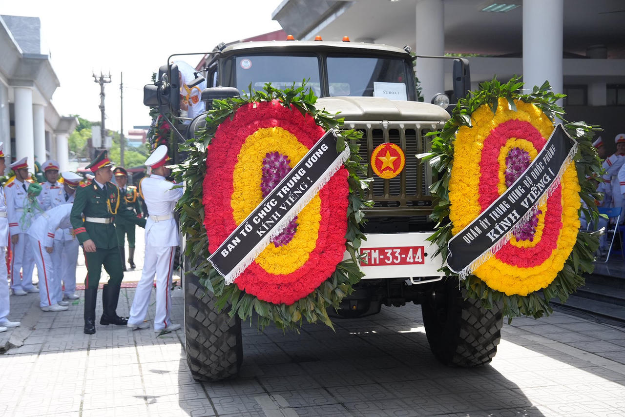 Thành kính tiễn đưa Tổng Bí thư Nguyễn Phú Trọng về nơi an nghỉ