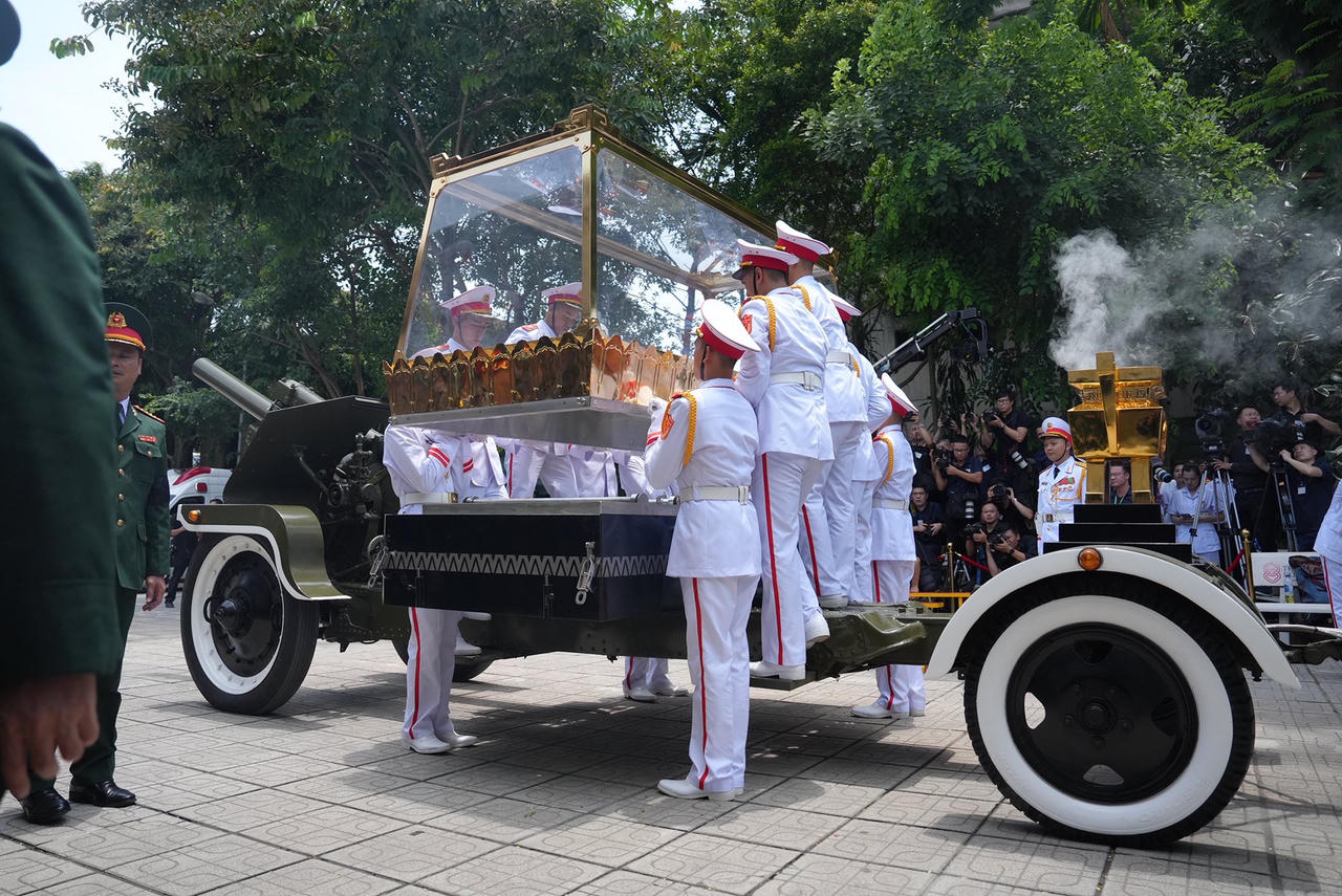 Thành kính tiễn đưa Tổng Bí thư Nguyễn Phú Trọng về nơi an nghỉ