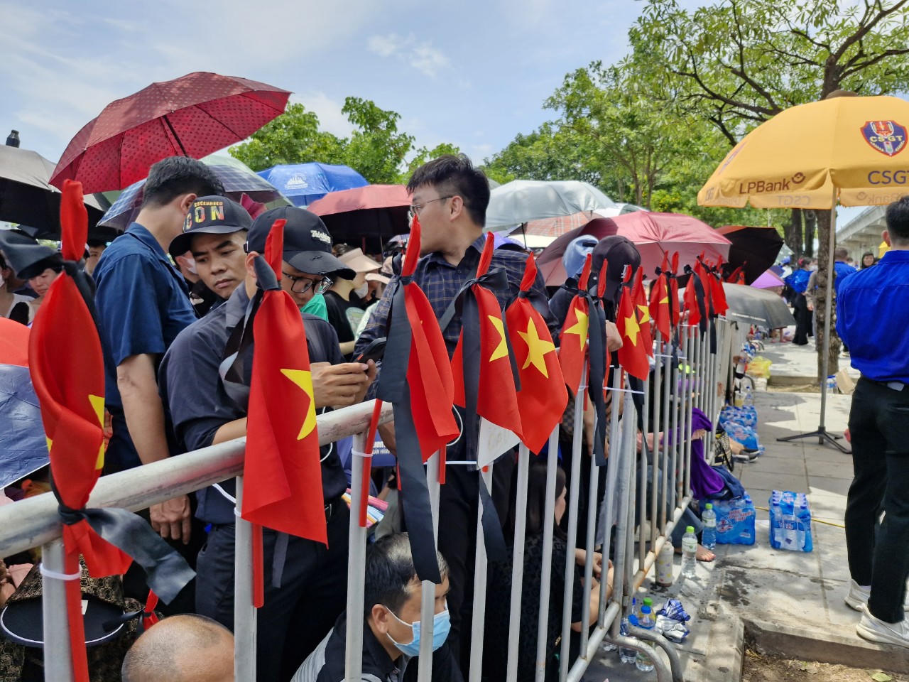 Thành kính tiễn đưa Tổng Bí thư Nguyễn Phú Trọng về nơi an nghỉ