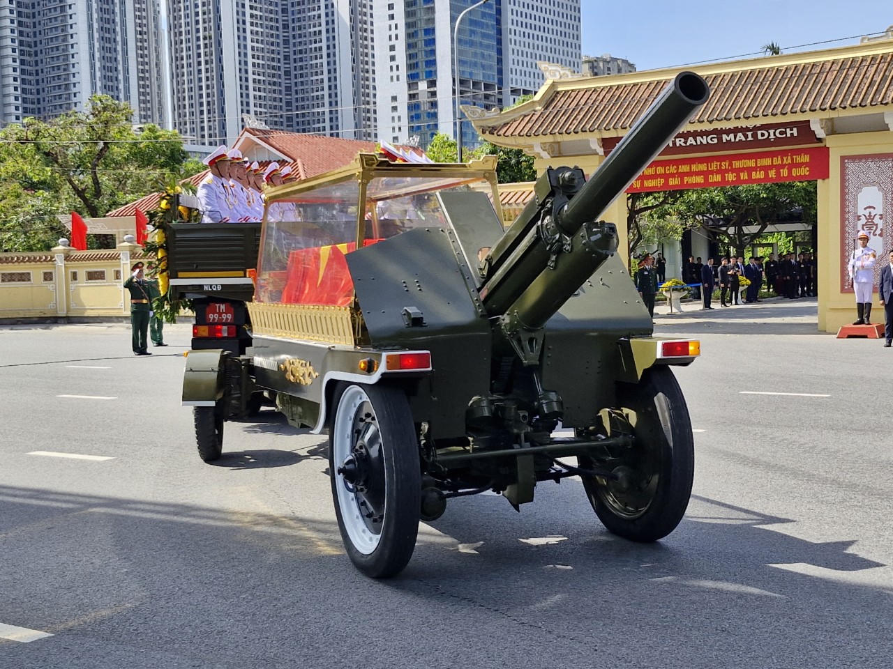 Thành kính tiễn đưa Tổng Bí thư Nguyễn Phú Trọng về nơi an nghỉ