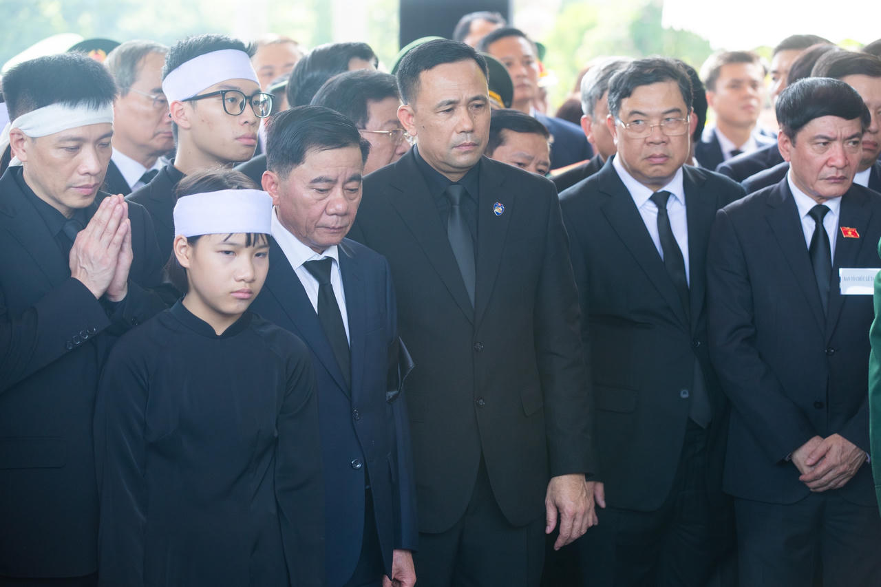 Thành kính tiễn đưa Tổng Bí thư Nguyễn Phú Trọng về nơi an nghỉ