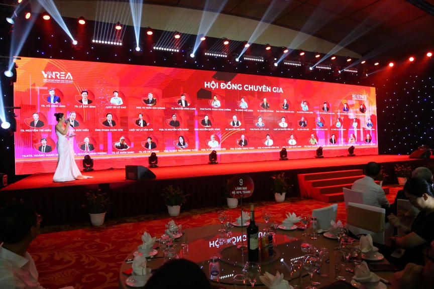 Reatimes gặp mặt kỷ niệm 8 năm thành lập và ra mắt Hội đồng chuyên gia