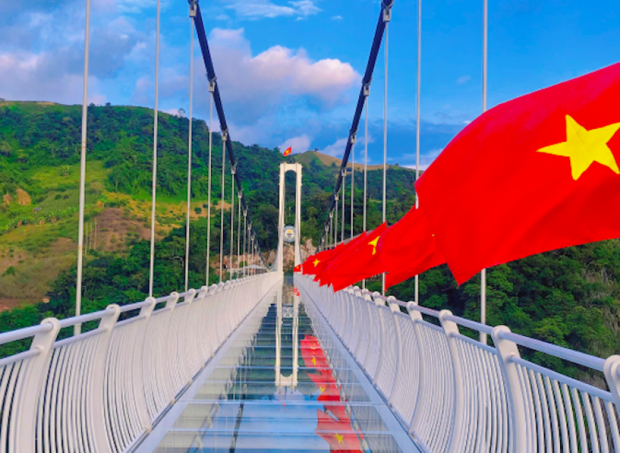 Mộc Châu rực rỡ chào đón Tết Độc lập 2024 