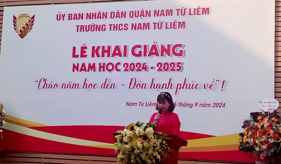 Thủ đô rực rỡ cờ hoa trong ngày lễ Khai giảng