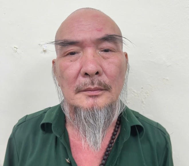 Tạm giam “Ngọc say” để điều tra hành vi gây rối trật tự công cộng tại Sen Tài Thu