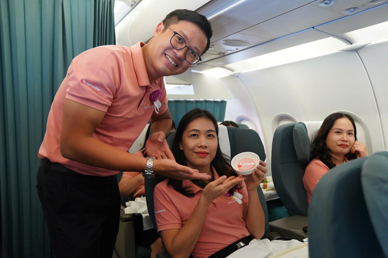 Vietnam Airlines muốn lan tỏa mạnh mẽ thông điệp về bình đẳng giới