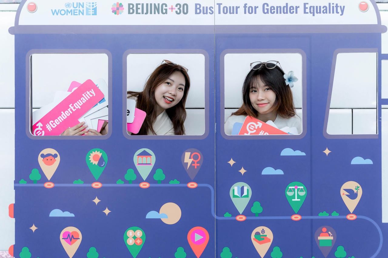 "Beijing+30 Bus Tour" - Tiếp nối hành trình chung tay thúc đẩy bình đẳng giới