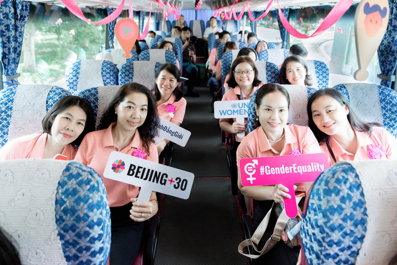 "Beijing+30 Bus Tour" - Tiếp nối hành trình chung tay thúc đẩy bình đẳng giới