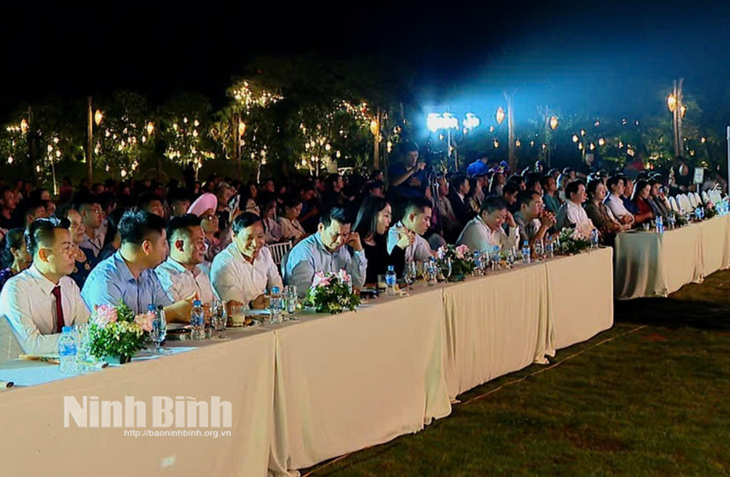 Diễn đàn giao lưu văn hóa nghệ thuật 'Thanh niên với Sắc màu Văn hóa ASEAN'