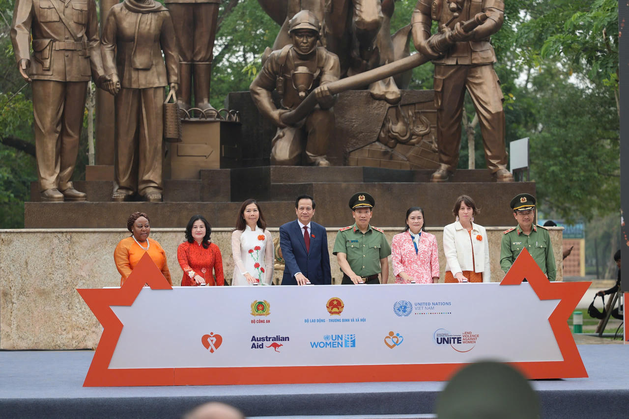 Phát động Tháng hành động vì bình đẳng giới và phòng ngừa, ứng phó với bạo lực trên cơ sở giới năm 2024