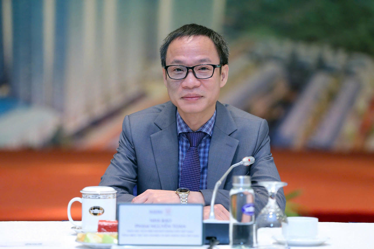 "Bão giá" chung cư Hà Nội, nên mua nhà ở đâu?