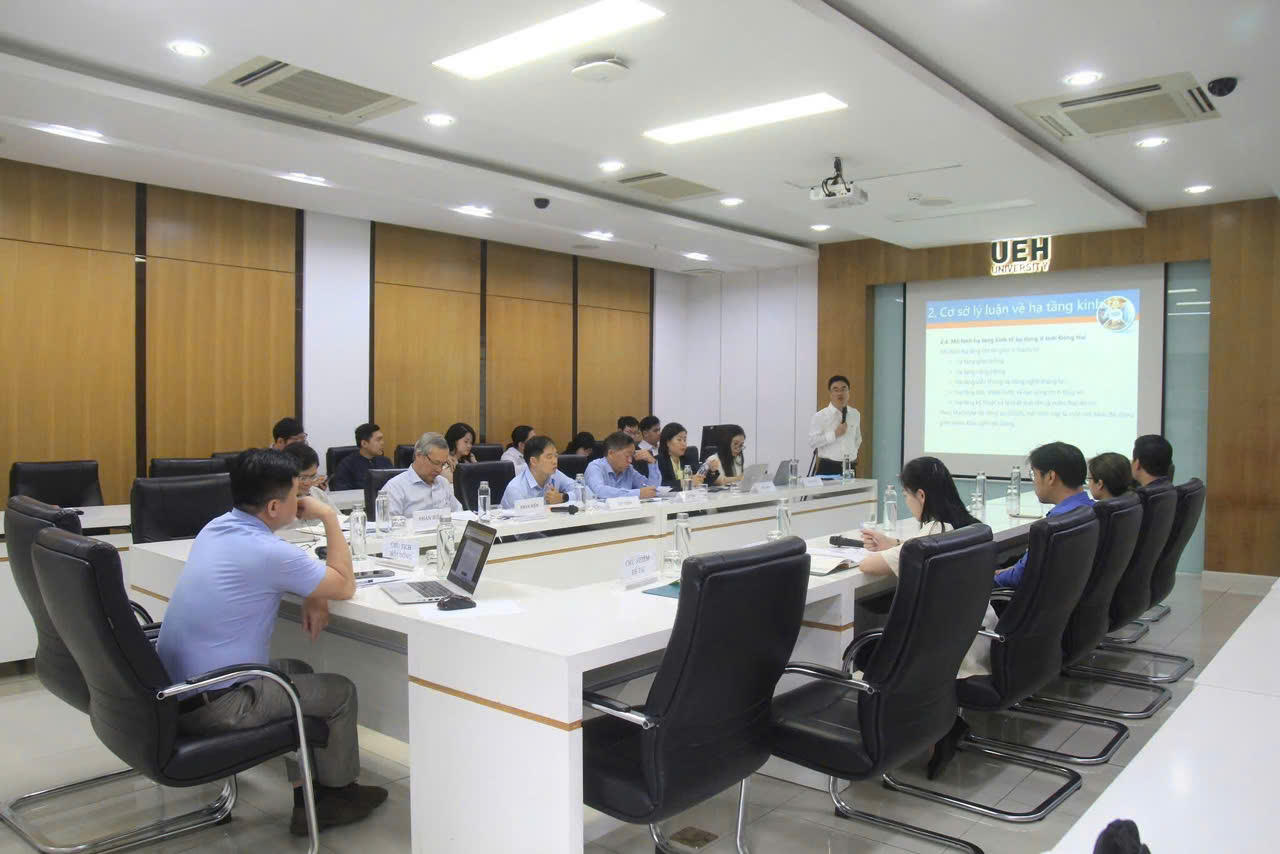 ĐH Kinh tế TP HCM thông qua đề tài phát triển hạ tầng kinh tế trên địa bàn tỉnh Đồng Nai