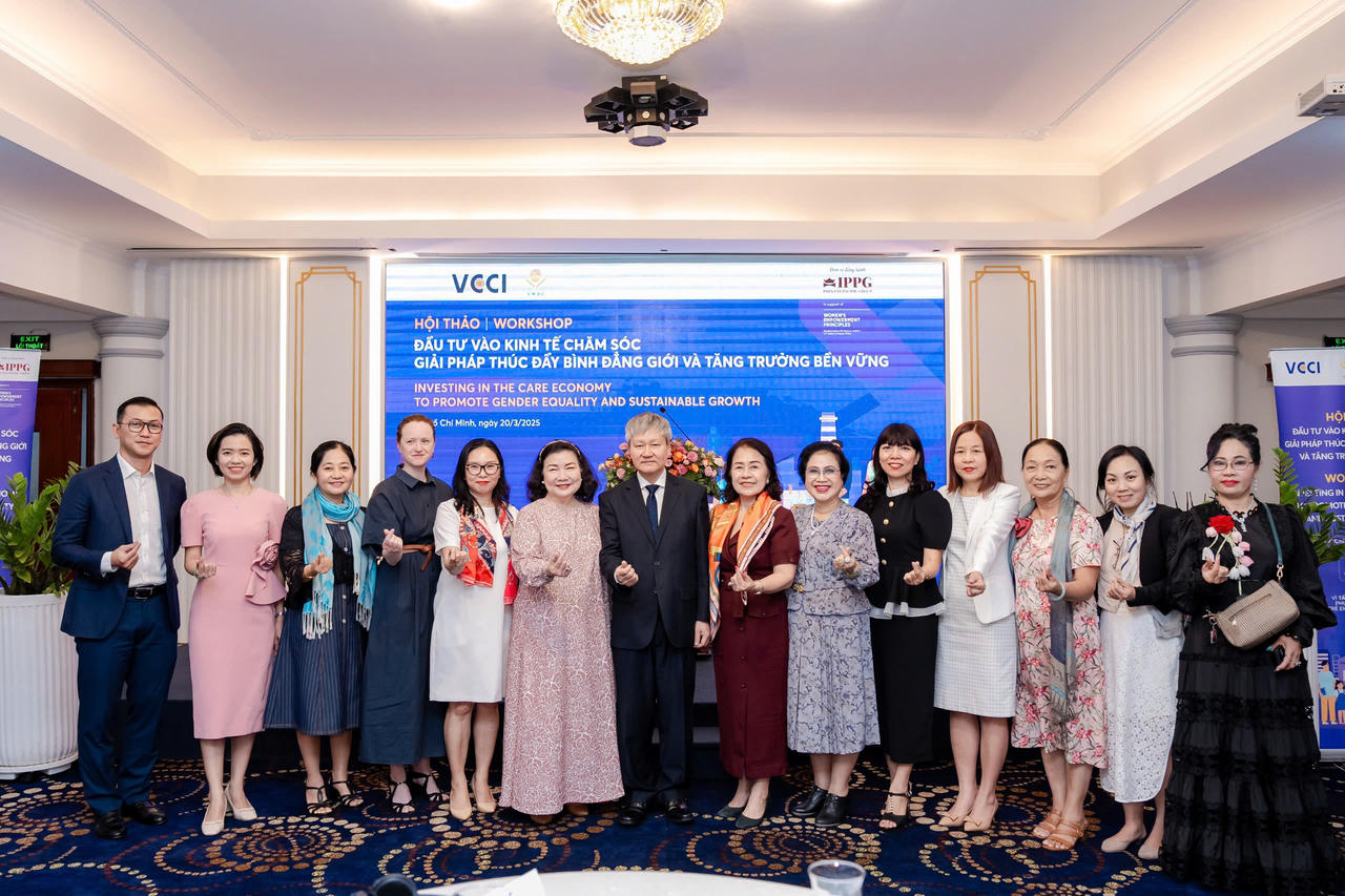 Tìm giải pháp thúc đẩy bình đẳng giới và tăng trưởng bền vững qua góc nhìn của ngành kinh tế chăm sóc