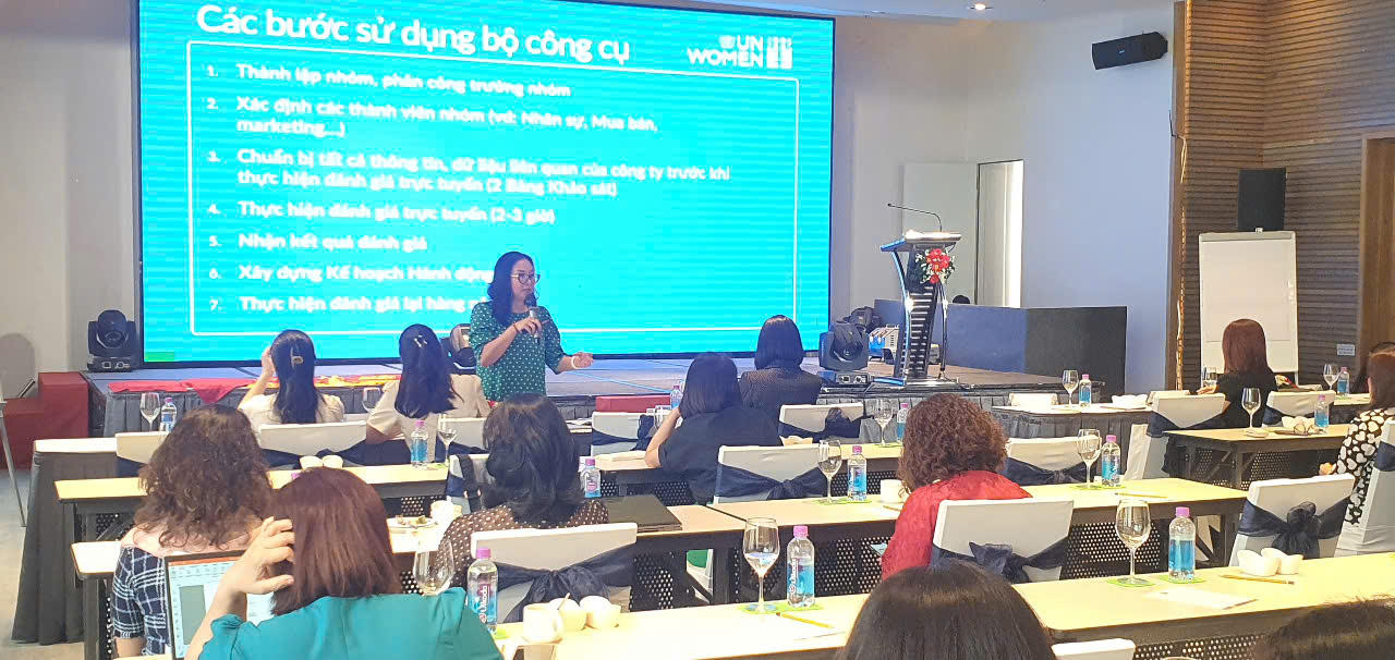 Vietnam Airlines tập huấn hướng dẫn sử dụng bộ công cụ thúc đẩy bình đẳng cho người lao động