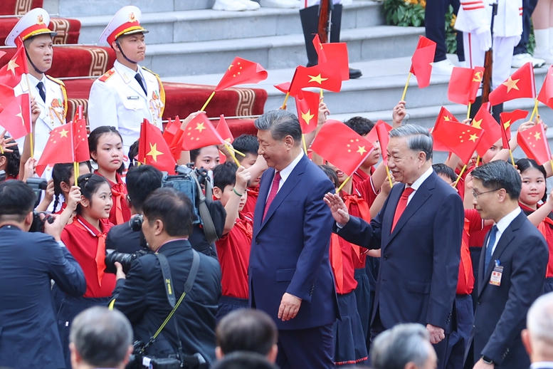 Tổ chức trọng thể lễ đón chính thức Tổng Bí thư, Chủ tịch nước Trung Quốc Tập Cận Bình