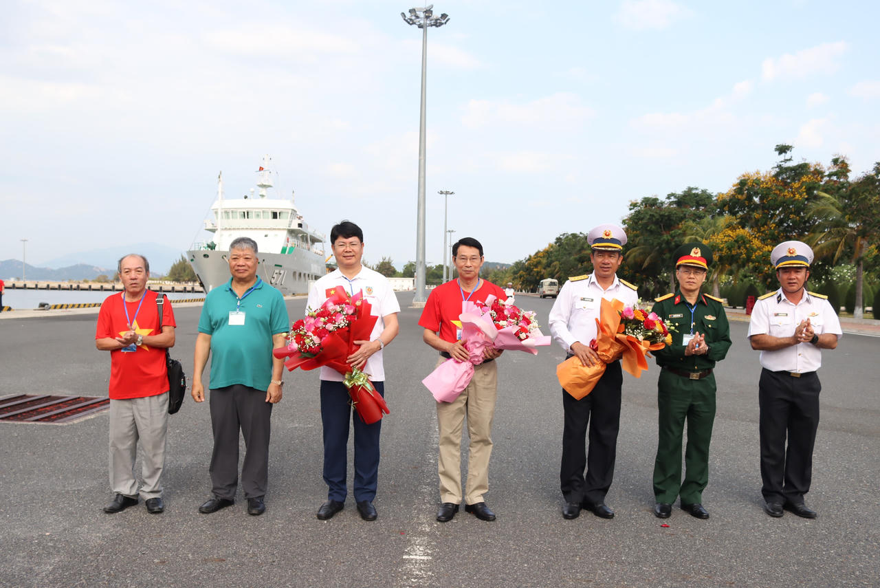 Đoàn công tác Bộ Tư pháp hoàn thành tốt đẹp chuyến thăm Trường Sa