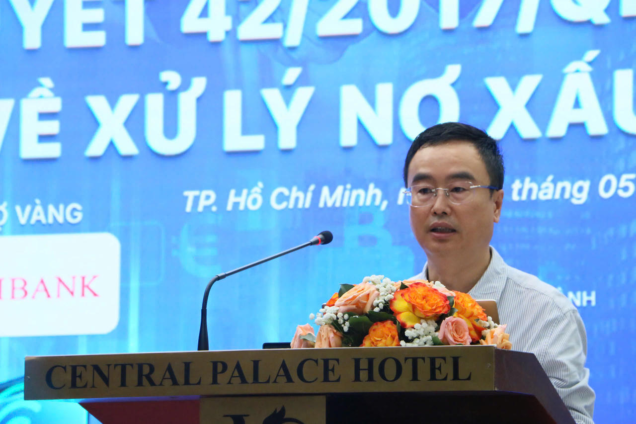 Cần tiếp tục "luật hóa" xử lý nợ xấu?