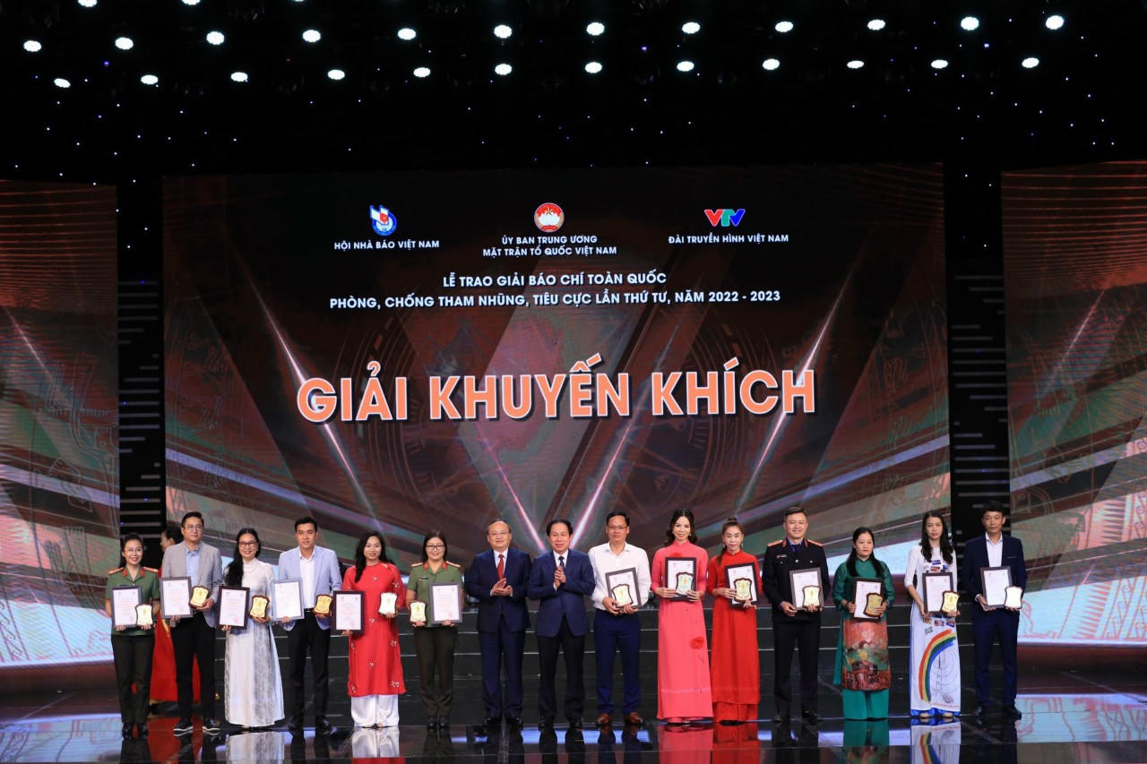 Báo PLVN giành 2 Giải Báo chí toàn quốc phòng, chống tham nhũng, tiêu cực