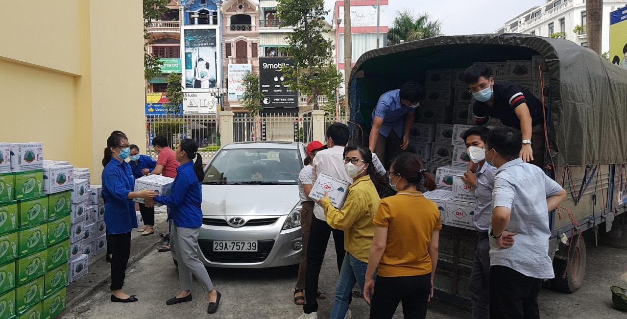 Nối dài những chuyến xe tình nguyện chi viện cho Bắc Giang