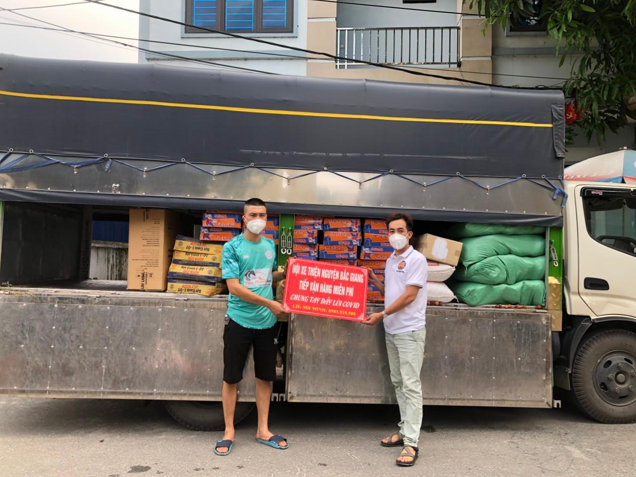 Bắc Giang: Những chuyến xe "0 đồng” ấm áp tình người