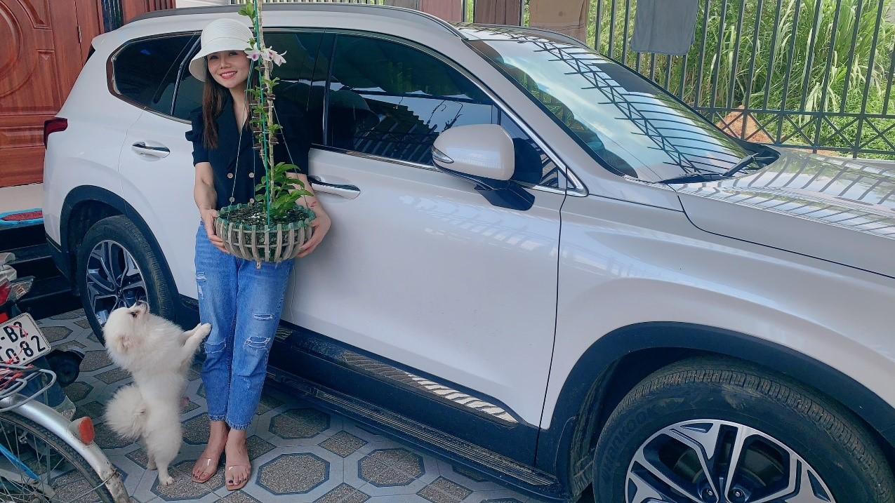 Câu chuyện khởi nghiệp từ gian khó đến thành công của cô chủ xinh đẹp vườn lan Tạ Quyên