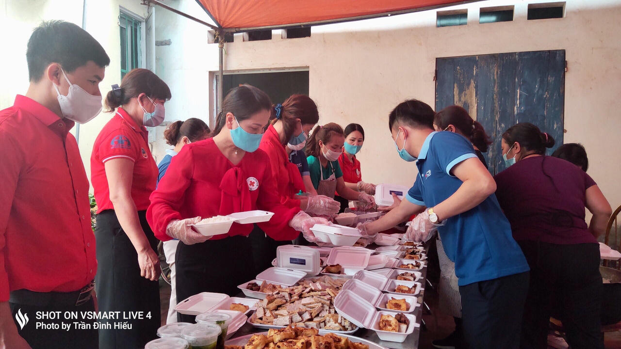 Hội Chữ thập đỏ tỉnh Bắc Giang hỗ trợ tích cực trong công tác phòng, chống dịch Covid 19
