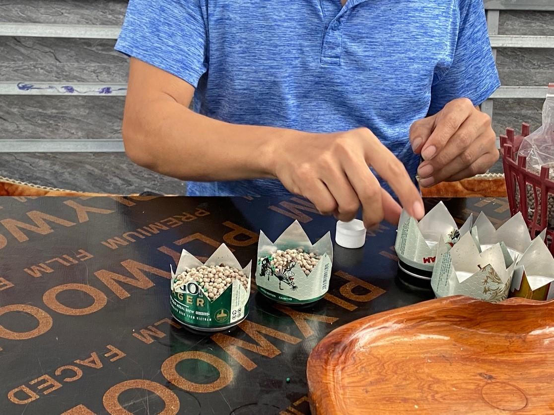 Ông chủ vườn lan Linh Ngọc Hoa Lan và những đóng góp cho ngành lan 