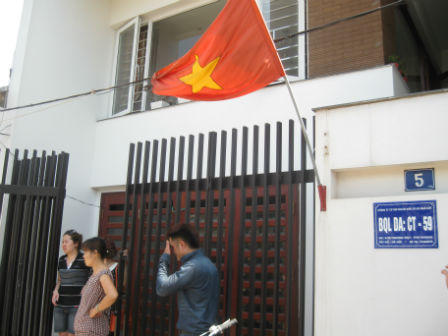 “Housing Group: Tiền mua nhà của chúng tôi đang ở đâu“?