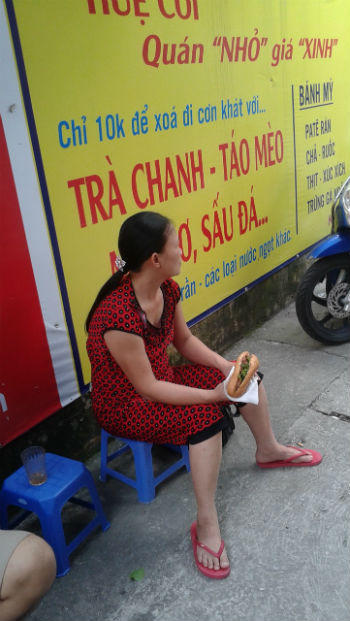 “Vật vờ” ngóng con thi Đại học