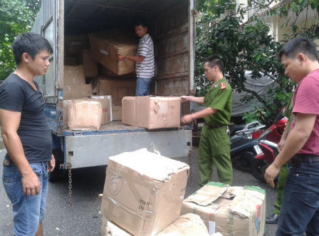 Bắt giữ hơn 3.000 đồ chơi trẻ em nhập lậu không rõ nguồn gốc