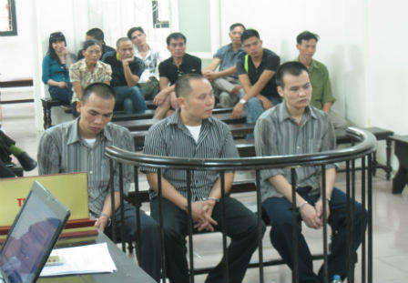 Cô gái massage lập công truy tìm kẻ trốn nợ