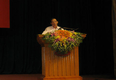 Phổ biến giáo dục pháp luật cho 100 hãng taxi trên địa bàn Thủ đô