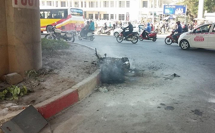 Liên tiếp xảy ra các vụ cháy xe trên địa bàn Hà Nội