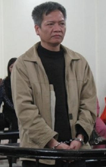 Lừa chạy việc, “chạy trường” cho 60 người chiếm đoạt hơn 2 tỷ