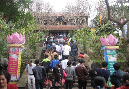 Khai hội xuân chùa Phật Tích