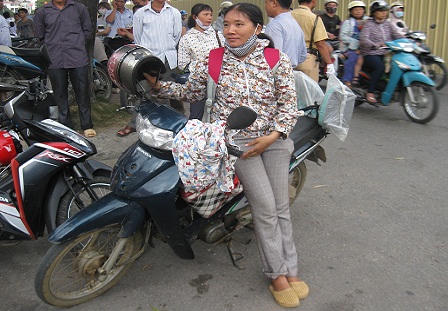 Sỹ tử tạm biệt Thủ đô, háo hức về lại quê nhà