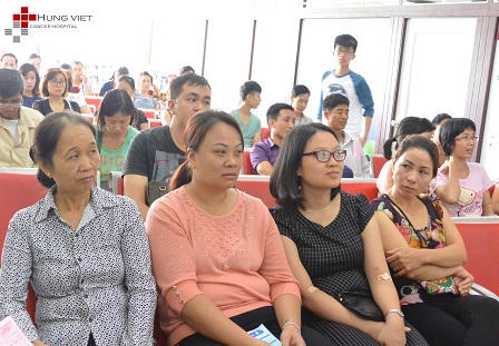 Không chủ quan trước triệu chứng đau bụng