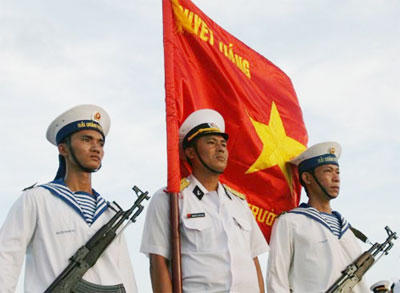 Đảng cho ta cả mùa xuân...