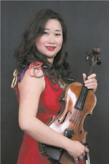 Nghệ sĩ viola Nguyệt Thu ước nguyện mang bình minh đến trẻ tự kỷ