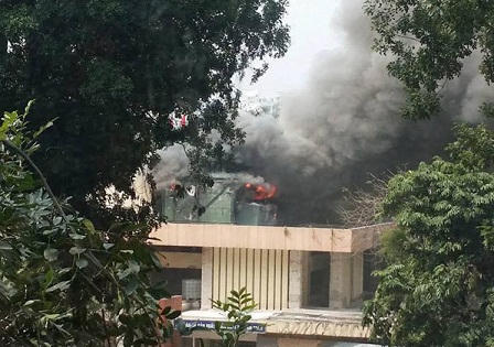 Cháy lớn tại Cung thiếu nhi Hà Nội