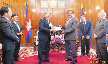 Bộ trưởng Hà Hùng Cường tiếp kiến Phó Thủ tướng Campuchia