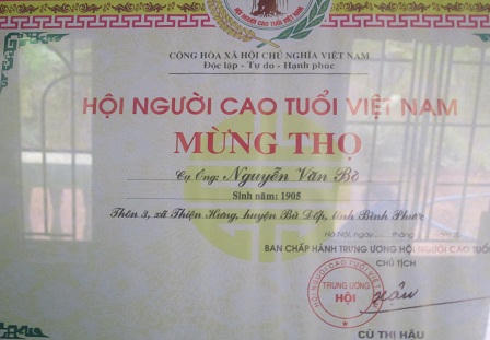 Nghe cụ già 110 tuổi chia sẻ bí quyết trường thọ