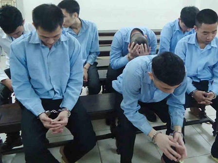 Nhóm bảo kê bến xe Mỹ Đình lĩnh án