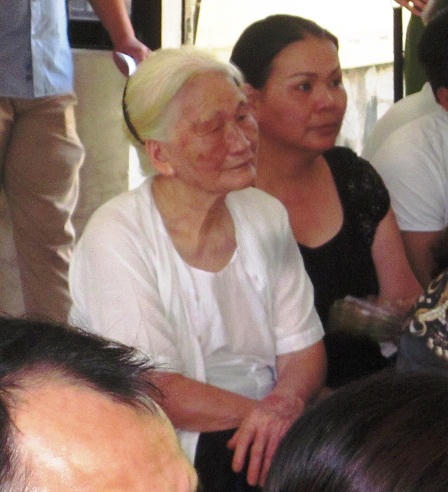 Minh Sâm "vui vẻ" lĩnh án