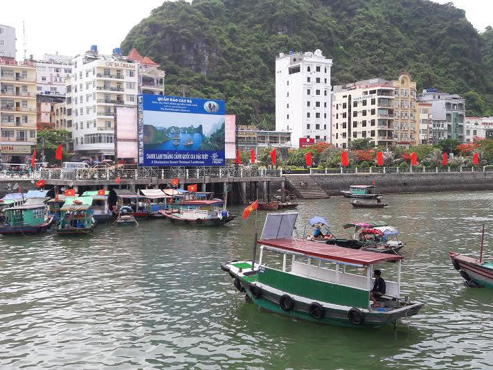 Hải Phòng giảm 'gánh nặng' cho biển, sóng nước lại trong xanh