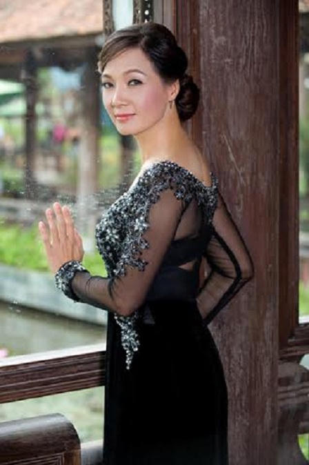 Nghệ sĩ nhân dân Lê Khanh "bật mí" về hạnh phúc